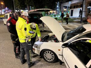 Şanlıurfa’da Şok uygulama: 12 aranan şahıs, 6 şüpheli ve 1 adet çalıntı motosiklet yakalandı