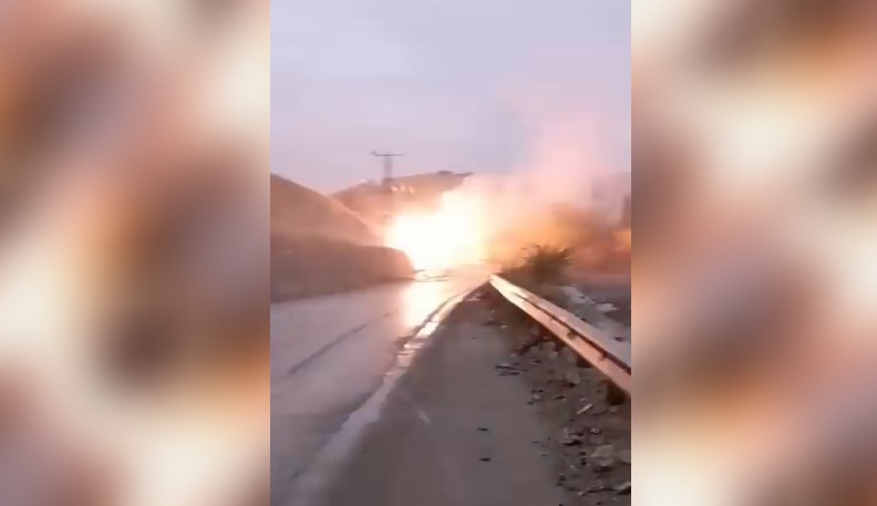 Şanlıurfa’da yağış sonrası trafoda yangın