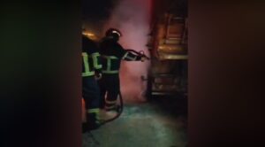 Şanlıurfa’da tır yangını: Maddi hasar oluştu