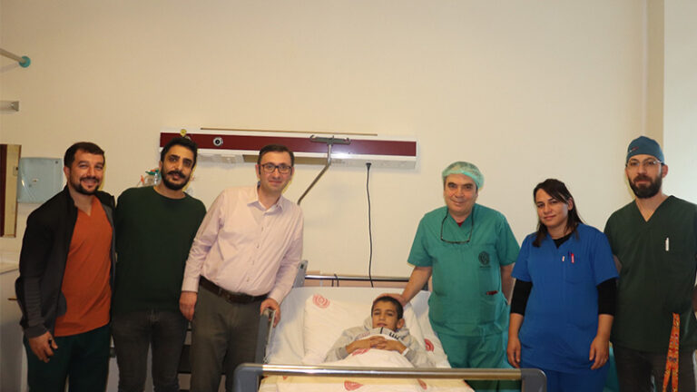 Harran Üniversitesi Hastanesi, Çocuk Hastalarda ERCP İşlemini Başarıyla Uyguluyor