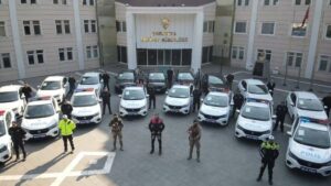 Şanlıurfa’da hapis cezası ve yakalama emri bulunan 325 kişi yakalandı