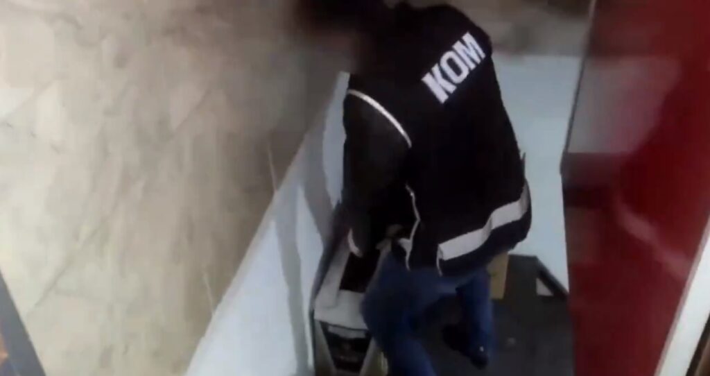 Şanlıurfa dahil 81 ilde yasa dışı tütün mamullerine yönelik operasyon