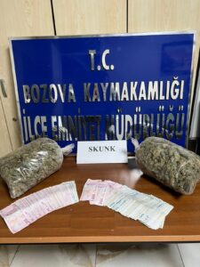 Bozova’da uyuşturucu operasyonu: 2 şüpheli gözaltına alındı