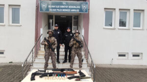 Hilvan’da 9 şüpheli gözaltına alındı