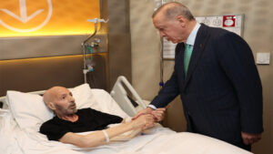 Eski AK Parti Şanlıurfa Milletvekili Halil Özcan, Şanlıurfa’da toprağa verilecek