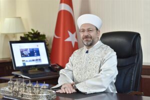 Diyanet İşleri Başkanı Erbaş, 2024 Hac kontenjanı artırılması talebinde bulundu