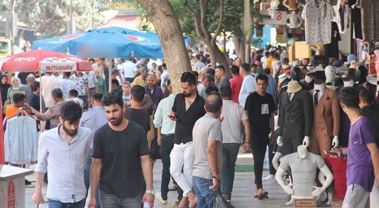 Şanlıurfa’da ikamet izni ile yaşayan yabancı sayısı 2 bin 75’e ulaştı
