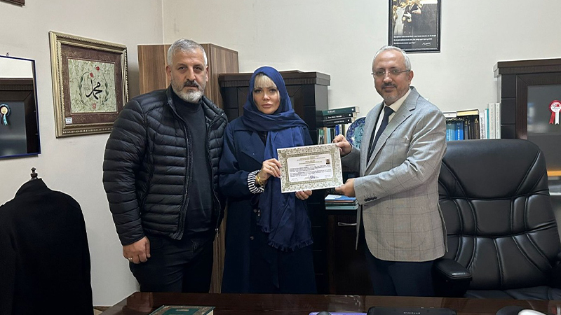 Ukraynalı Olena Mınıeıeva, Şanlıurfa’da Müslüman oldu