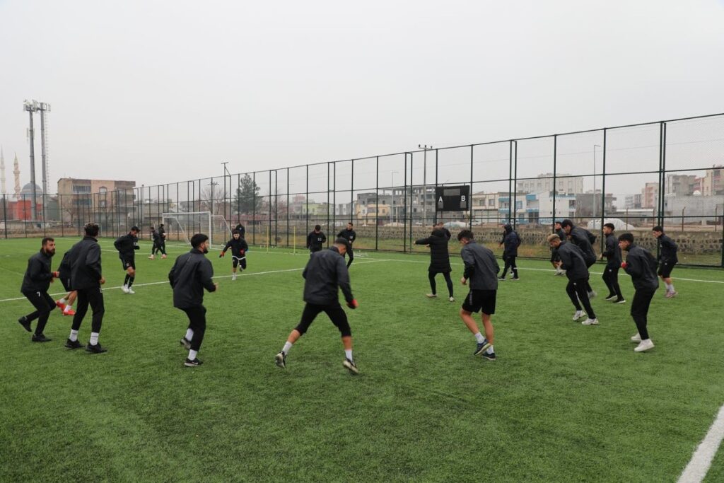 Viranşehir Belediyespor, devre arası kampına başladı