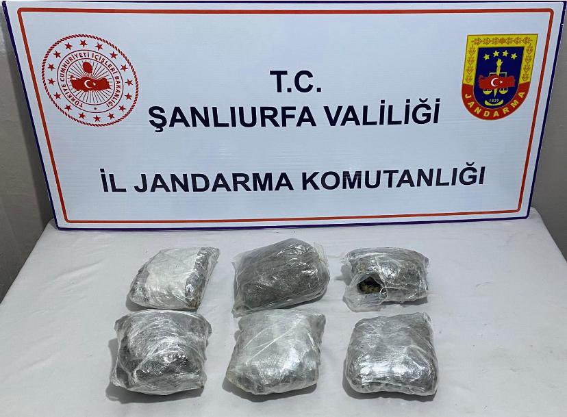 Şanlıurfa’da 7 kilo skunk ele geçirildi, 2 kişi gözaltına alındı