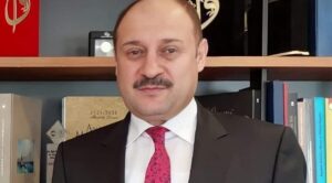 M.Kasım Gülpınar’ın tavrı ne olacak?