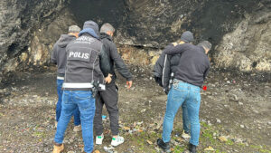 Şanlıurfa’da şok denetimlerde 2 şüpheli yakalandı