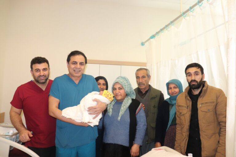 Şanlıurfa’daki hastane bir aileye daha umut oldu!