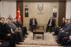 Bakan Yumaklı Şanlıurfa Valiliği’ni ziyaret etti