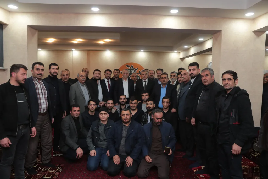 Acem ve Afadle aşiretlerinden Başkan Beyazgül tam destek