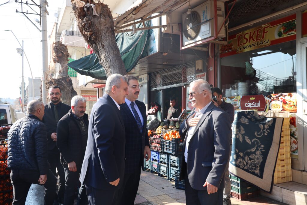 Esnaf Beyazgül ve Canpolat’a tam destek verdi