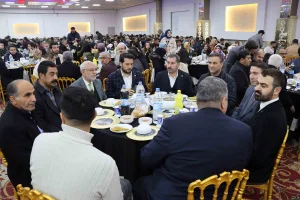 Metin Baydilli sandık görevlileri ile iftarda buluştu