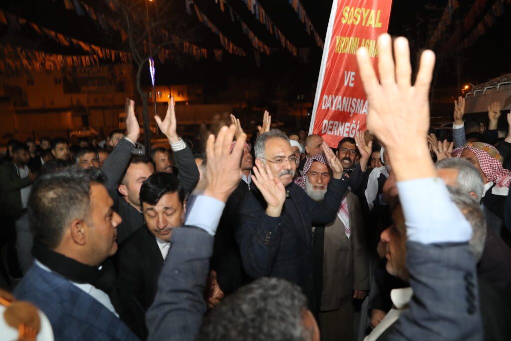 Eyyübiye’de AK Parti coşkusu büyümeye devam ediyor