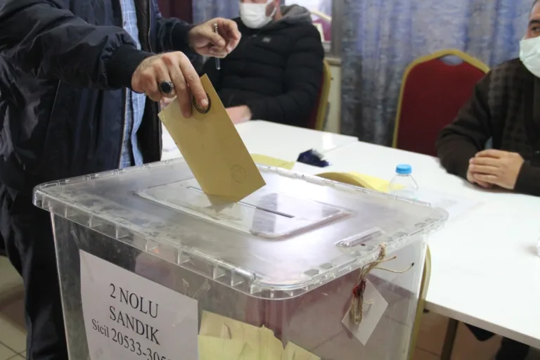 Halfeti seçimleri iptal edildi