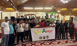 Şanlıurfaspor ve Amedspor taraftarları Şanlıurfa’da bir araya geldi