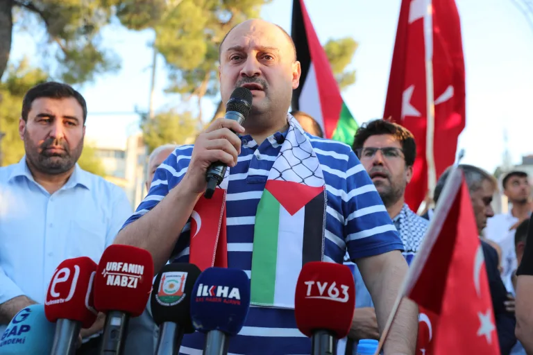 Gülpınar, ” İsrail saldırılarını kınadı”