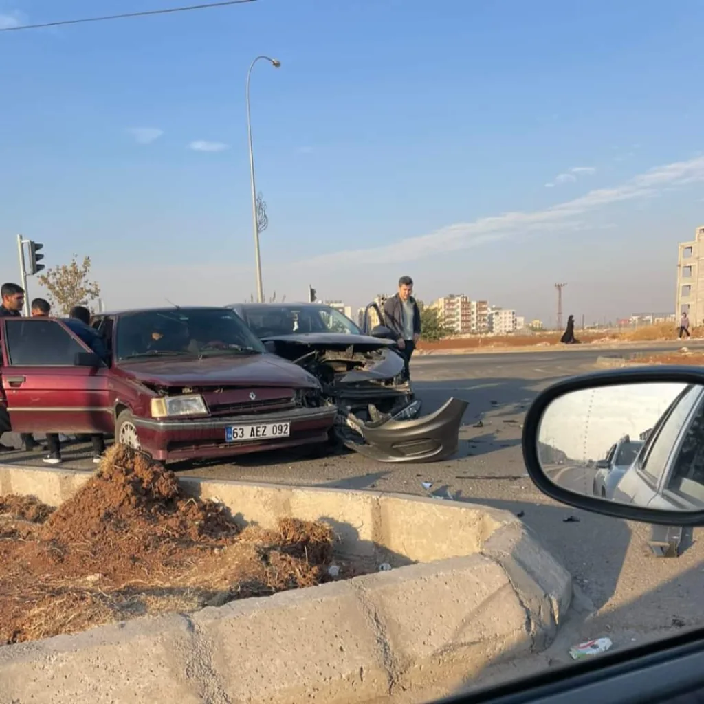 Viranşehir Devlet Hastanesi Kavşağında kırmızı ışık tehlikesi!