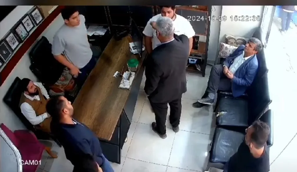 Şanlıurfa’da alacak verecek kavgası kamerada