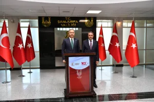 İçişleri Bakanı Şanlıurfa Valiliğini ziyaret etti