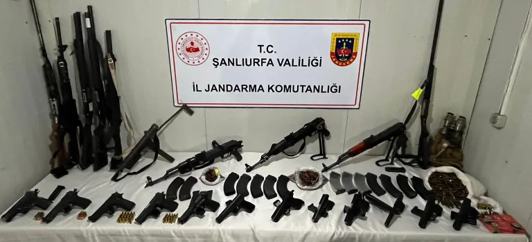 Siverek’te asayiş ve narkotik denetimleri: Çok sayıda silah ele geçirildi