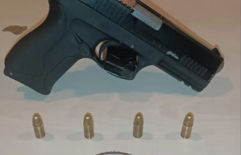 Şanlıurfa’da devriye gezen bekçiler uyuşturucu ve silah ele geçirdi