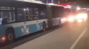Şanlıurfa’da otobüs ile motosiklet çarpıştı: 2 yaralı