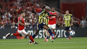 Fenerbahçe’nin Şampiyonlar Ligi rüyası sona erdi: 10 kişi kalan Fenerbahçe, Benfica’ya 1-0 mağlup oldu