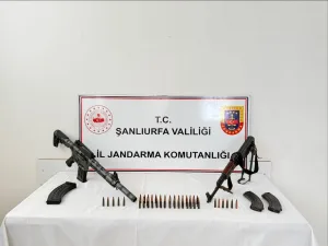 Şanlıurfa’da 3 ilçede silah operasyonu: Adeta cephanelik ele geçirildi