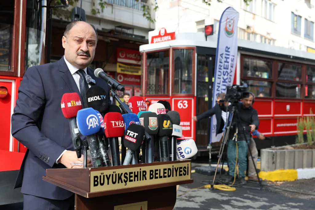 Şanlıurfa’da Nostaljik Tramvay heyecanı: Başkan Gülpınar projeyi yerinde inceledi
