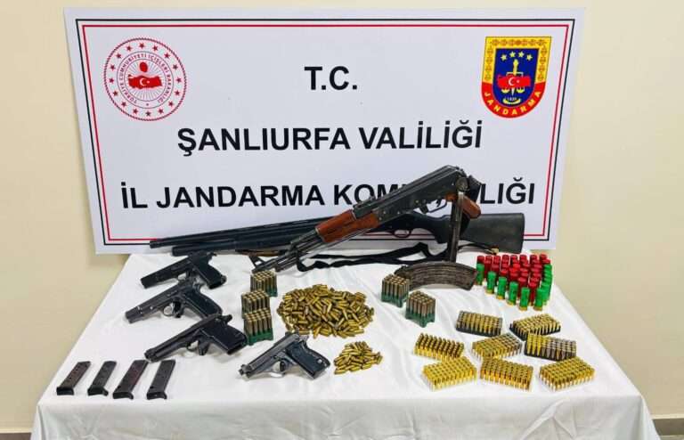 Şanlıurfa’da çok sayıda ruhsatsız silah ele geçirildi